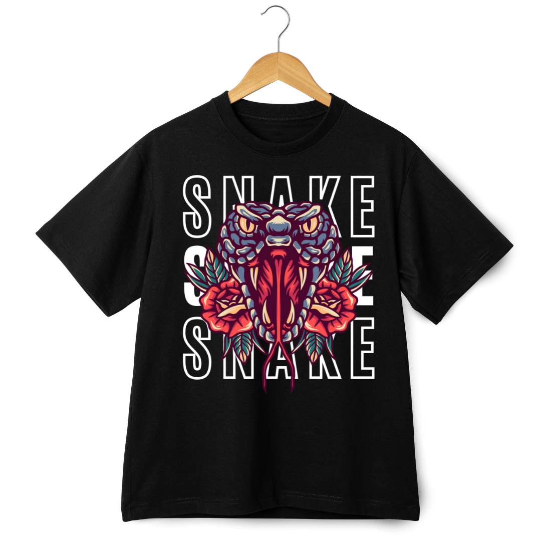 T-Shirt Snake Aesthetic: Oversized Comfort Meets Striking Design